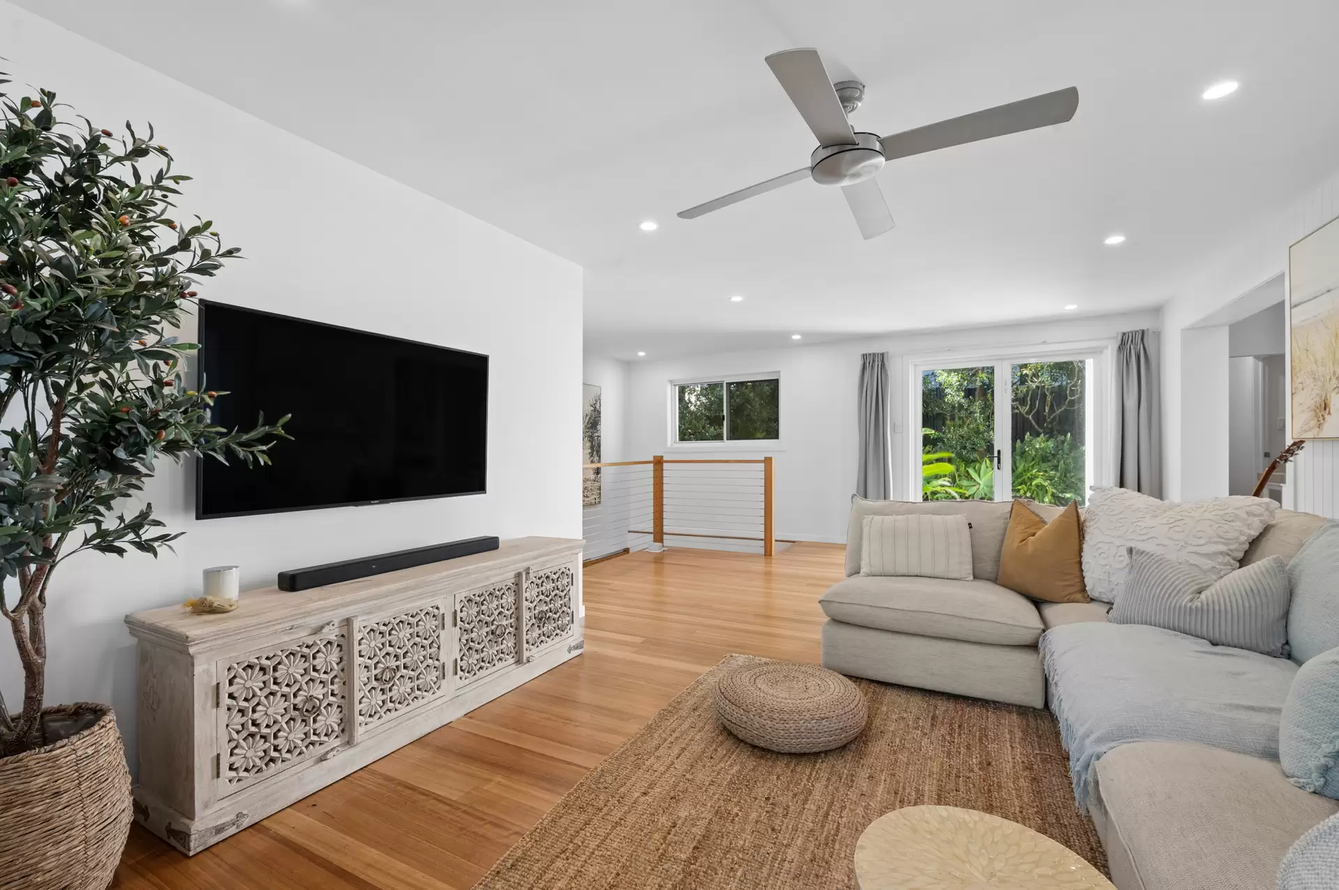 Photo #10: 9 Swan Avenue, Sunshine Beach - For Sale by Ray White Noosa