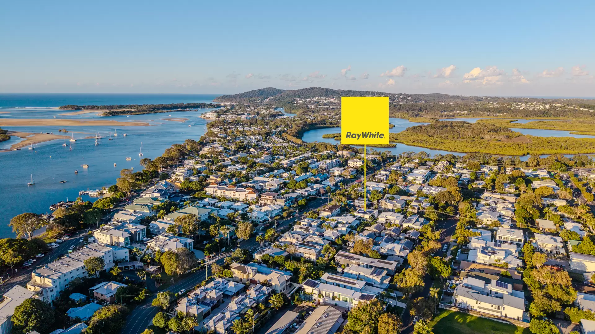 Photo #4: 1/23 Edward Street, Noosaville - Auction by Ray White Noosa