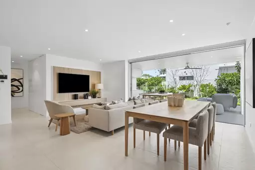 1/23 Edward Street, Noosaville Auction by Ray White Noosa - image 5