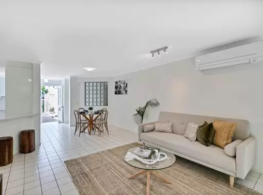 9/5 Elanda Street, Sunshine Beach For Lease by Ray White Noosa