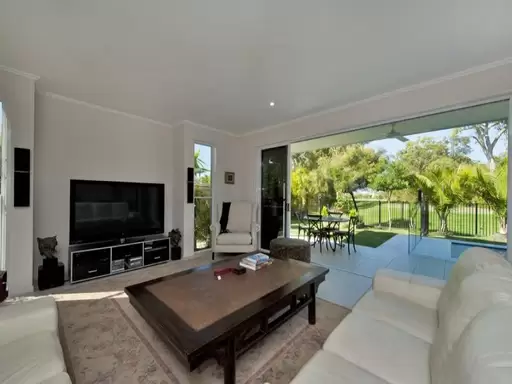 89 The AVENUE, Peregian Springs Sold by Ray White Noosa - image 3