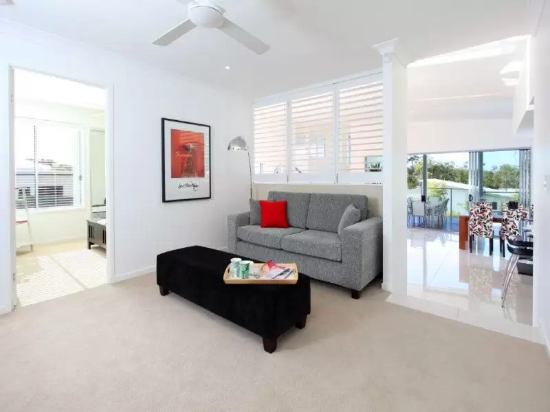 Photo #3: 9 Honeyeater Crt, Peregian Springs - Sold by Ray White Noosa