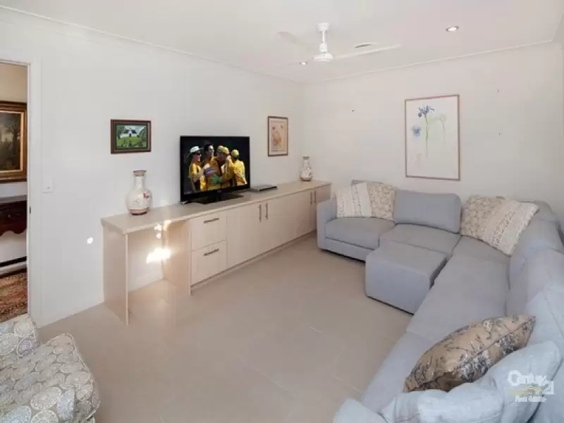 Photo #8: 24 Oceania Crescent, Sunshine Beach - Sold by Ray White Noosa