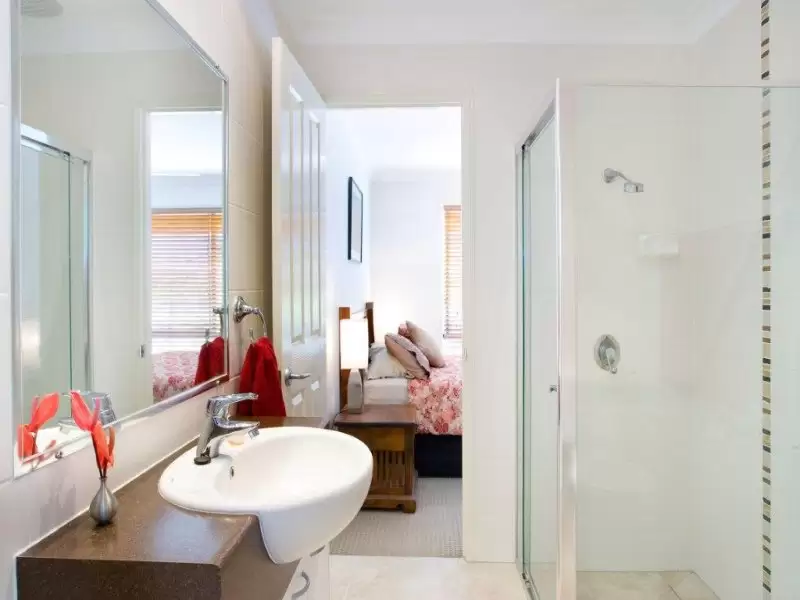 Photo #7: 1 Pebble Court, Peregian Springs - Sold by Ray White Noosa
