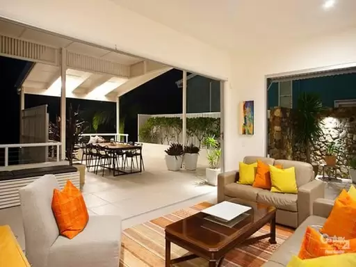 2/41 Sobraon Street, Sunrise Beach Sold by Ray White Noosa - image 5