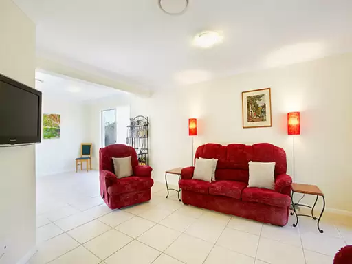 5 Thomson Place, Peregian Springs Sold by Ray White Noosa - image 9