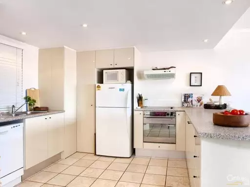 3/8 Park Crescent, Sunshine Beach Sold by Ray White Noosa - image 4