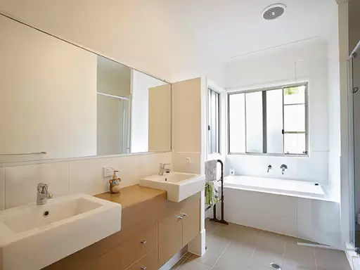 8 Riviera Cresecent, Peregian Springs Sold by Ray White Noosa - image 6
