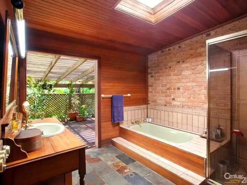 Photo #9: 73 Cash Road, Eumundi - Sold by Ray White Noosa