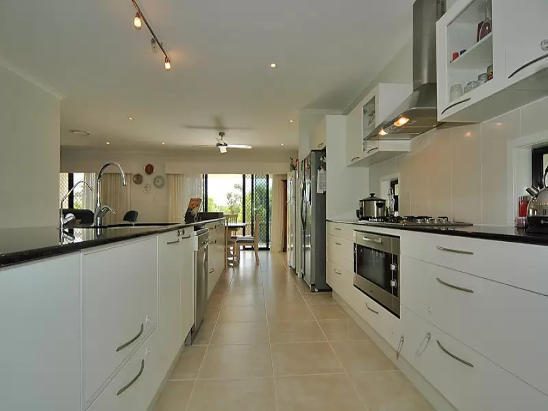 Photo #7: 5 Pennant Court, Peregian Springs - Sold by Ray White Noosa