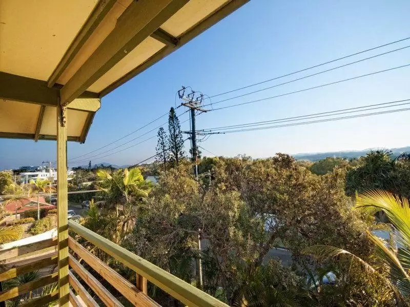 Photo #2: 6 Stint Street, Peregian Beach - Sold by Ray White Noosa