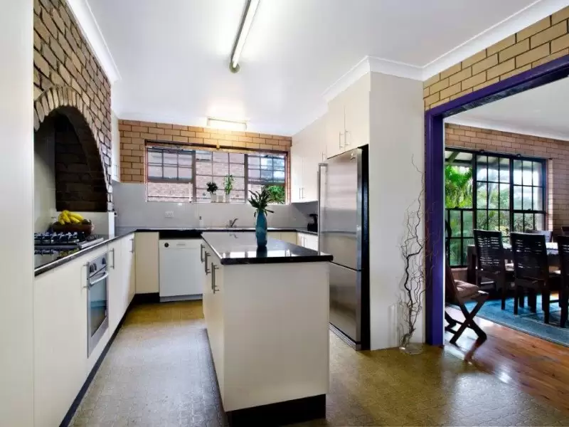 Photo #4: 6 Stint Street, Peregian Beach - Sold by Ray White Noosa