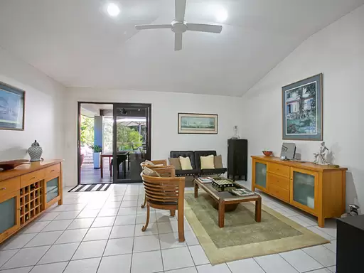 21 Lakeside Drive, Peregian Springs Sold by Ray White Noosa - image 6