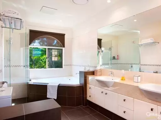Noosa Springs Sold by Ray White Noosa - image 7