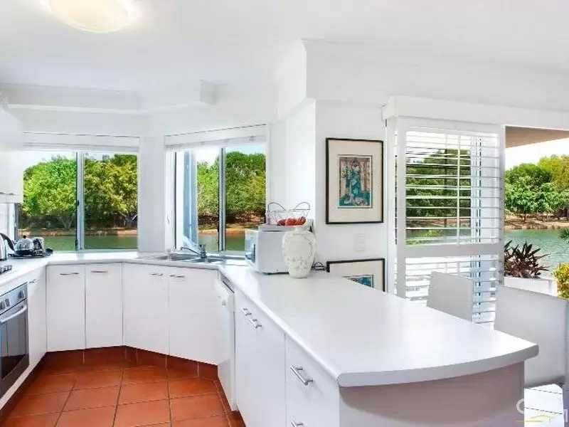 Photo #5: 5 Hygieta Street, Noosaville - Sold by Ray White Noosa