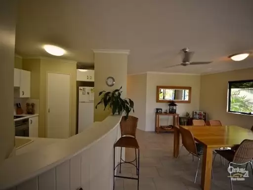 8/21 Henderson, Sunshine Beach Sold by Ray White Noosa - image 10