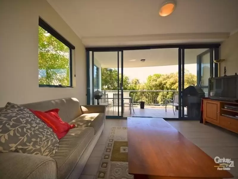 Photo #3: 8/21 Henderson, Sunshine Beach - Sold by Ray White Noosa
