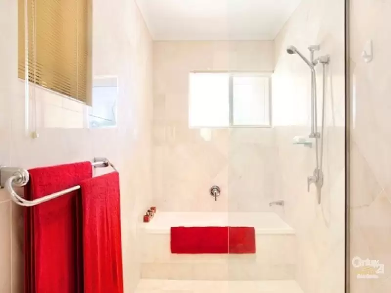 Photo #10: 7, 39 Elanda Street, Sunshine Beach - Sold by Ray White Noosa