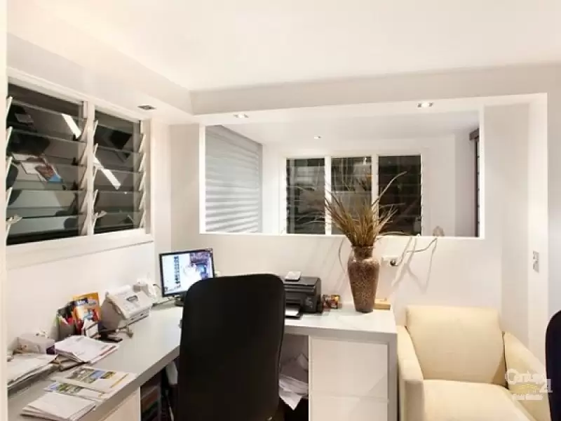 Photo #14: 2 Voyagers Place, Sunrise Beach - Sold by Ray White Noosa