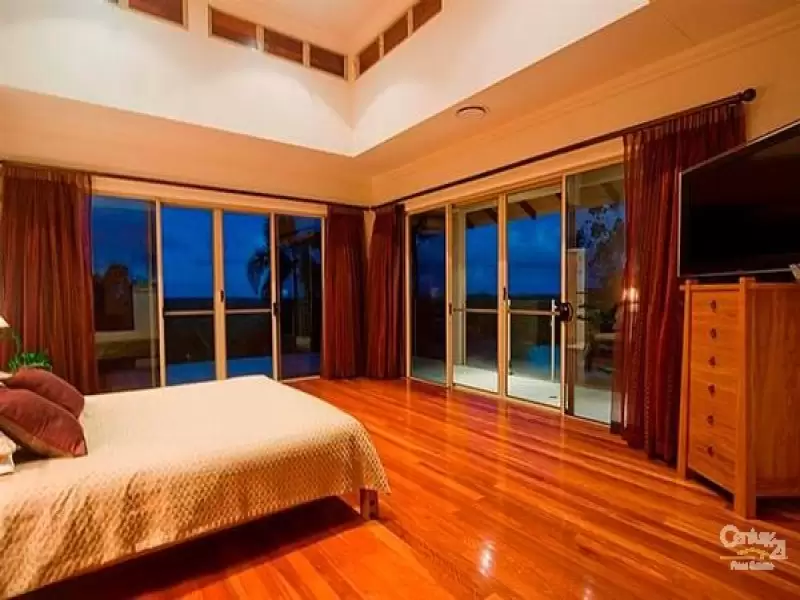 Photo #13: 14 Panavista Court, Doonan - Sold by Ray White Noosa