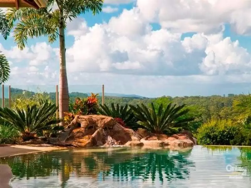 Photo #4: 14 Panavista Court, Doonan - Sold by Ray White Noosa
