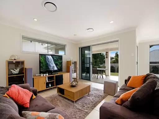 9 Sawgrass Court, Peregian Springs Sold by Ray White Noosa - image 1