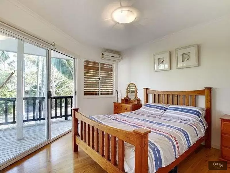Photo #7: 9 Ferguson Street, Sunshine Beach - Sold by Ray White Noosa