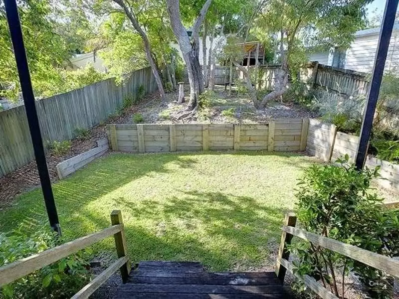 Photo #14: 9 Ferguson Street, Sunshine Beach - Sold by Ray White Noosa