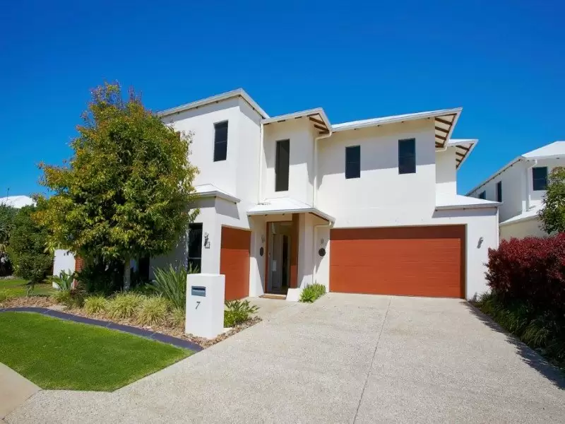 Photo #1: 7/115 Peregian Springs Drive, Peregian Springs - Sold by Ray White Noosa