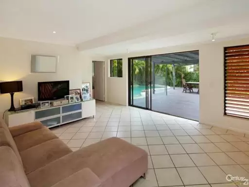 15 Oceania Crescent, Sunshine Beach Sold by Ray White Noosa - image 1