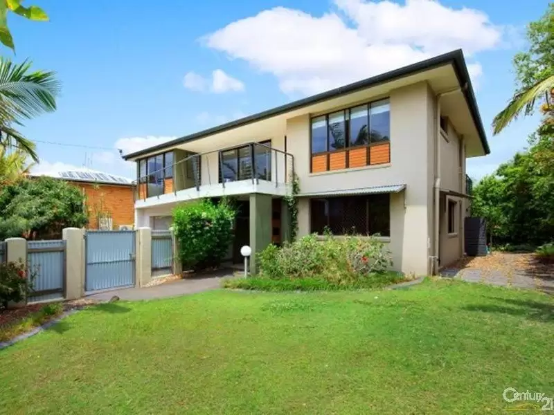 Photo #2: 15 Oceania Crescent, Sunshine Beach - Sold by Ray White Noosa