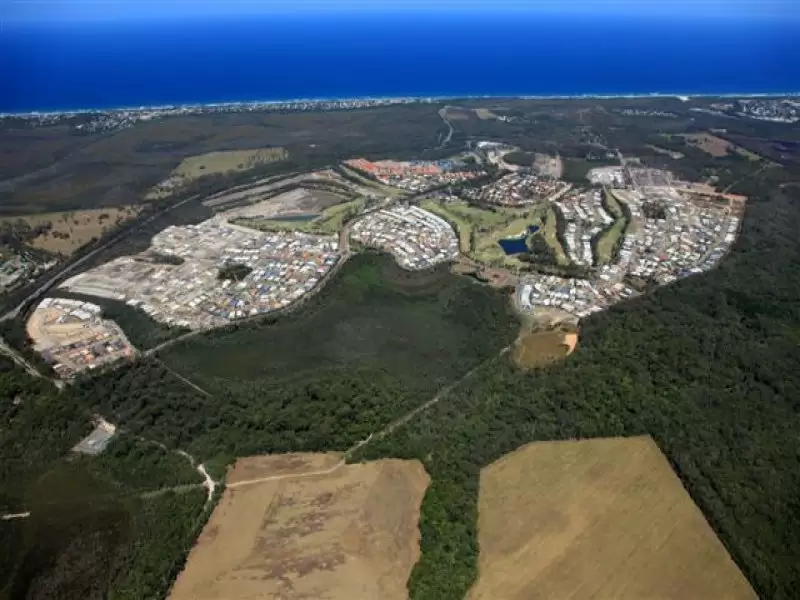 Photo #11: 15 Pennant Court, Peregian Springs - Sold by Ray White Noosa