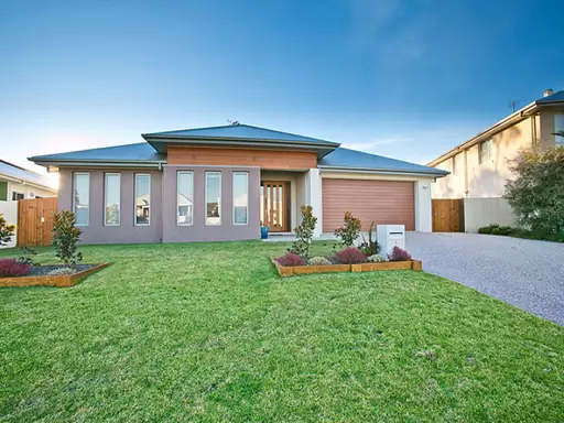 5 Longcove Place, Peregian Springs Sold by Ray White Noosa - image 1