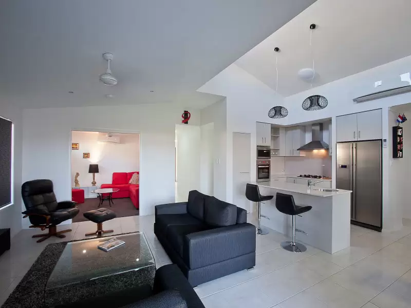 Photo #3: 11 Oakbridge Way, Peregian Springs - Sold by Ray White Noosa