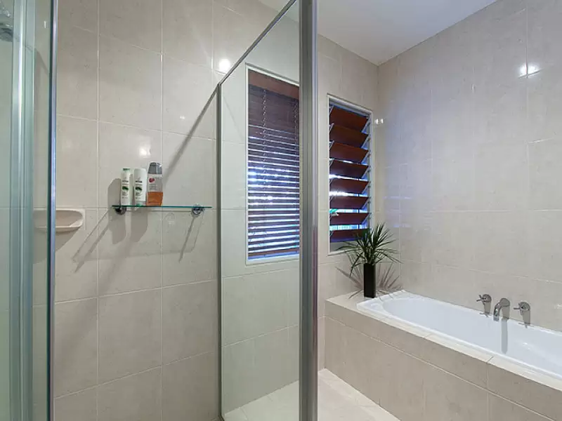 Photo #15: 25 Lakeside Drive, Peregian Springs - Sold by Ray White Noosa