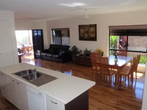 42 Augusta Circuit, Peregian Springs Sold by Ray White Noosa - image 17