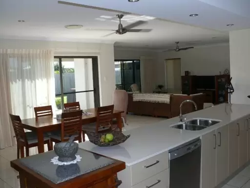 Peregian Springs Sold by Ray White Noosa - image 8