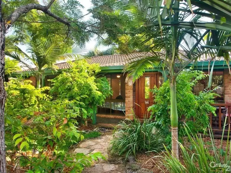 Photo #8: 42 Newfield Street, Sunrise Beach - Sold by Ray White Noosa