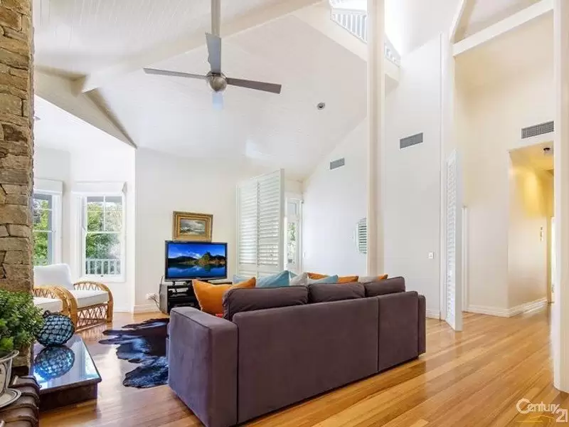 Photo #7: 21 Dolphin Bay Drive, Sunshine Beach - Sold by Ray White Noosa