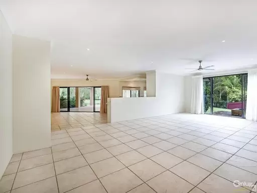 39 Fairway Parade, Peregian Springs Sold by Ray White Noosa - image 2