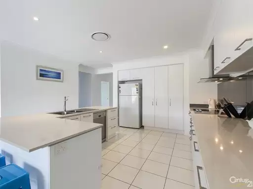 18 Maidstone Crescent, Peregian Springs Sold by Ray White Noosa - image 5