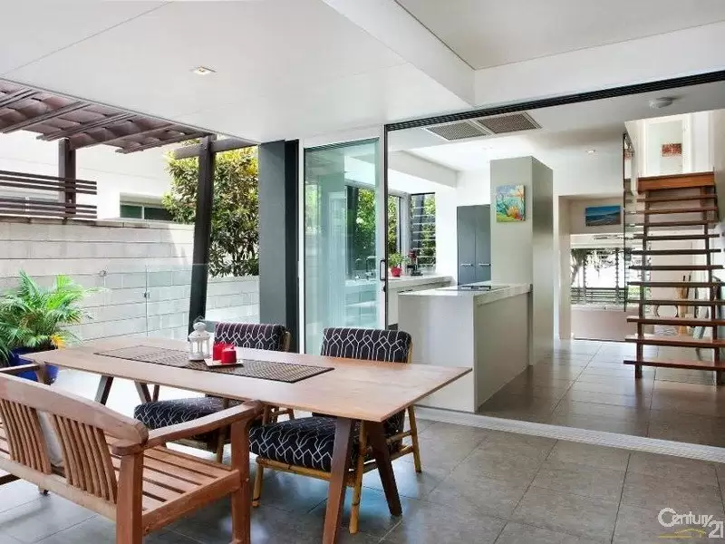 Photo #4: 54 Ferguson Street, Sunshine Beach - Sold by Ray White Noosa