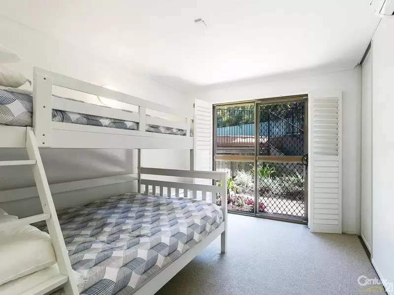 Photo #11: 2/7 Peregian Esplanade, Peregian Beach - Sold by Ray White Noosa