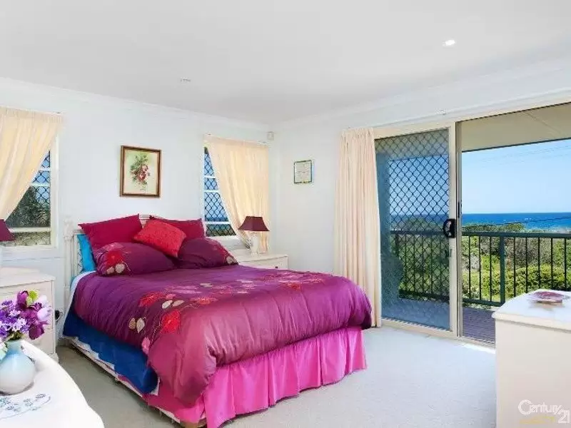 Photo #11: 8  Royena Place, Marcus Beach - Sold by Ray White Noosa
