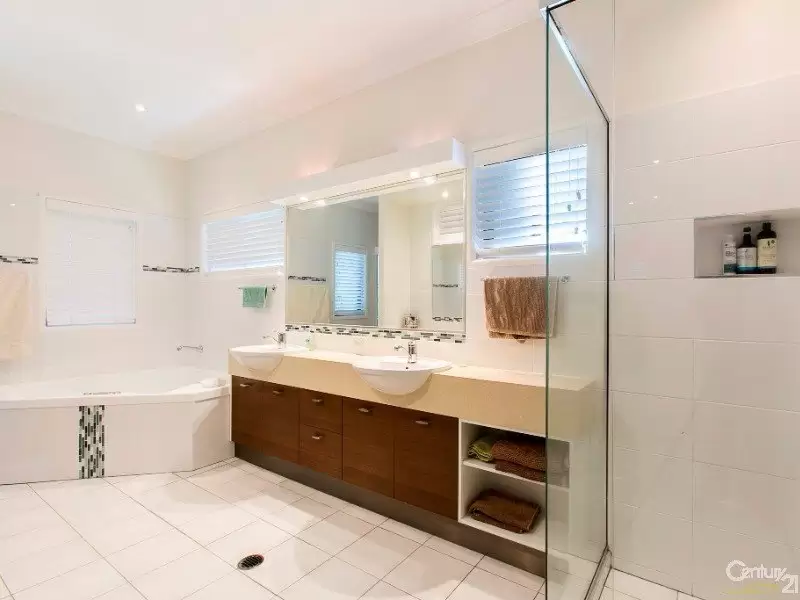 Photo #16: 13 Longwood Drive, Peregian Springs - Sold by Ray White Noosa