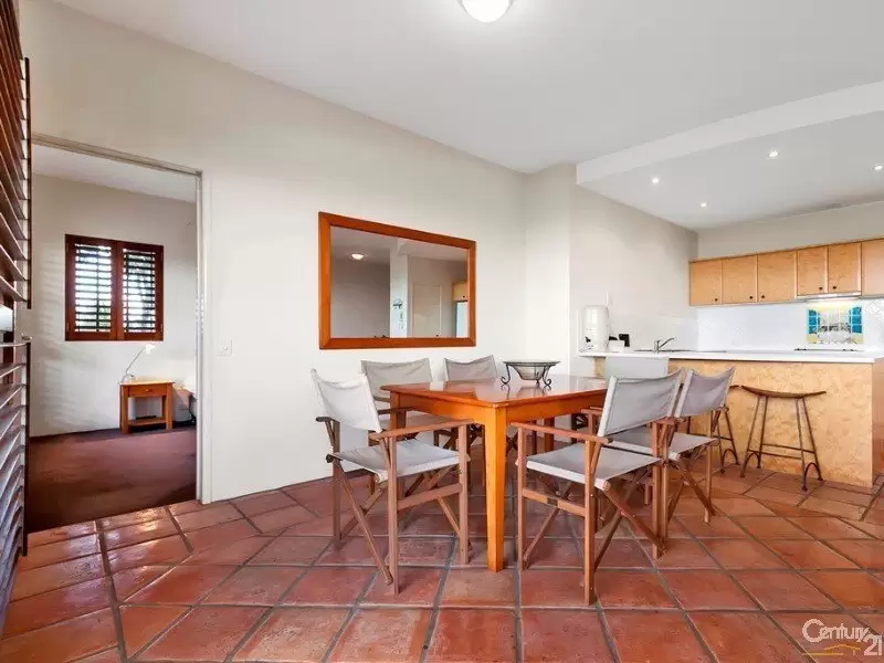 Photo #11: 2/20 Henderson Street, Sunshine Beach - Sold by Ray White Noosa