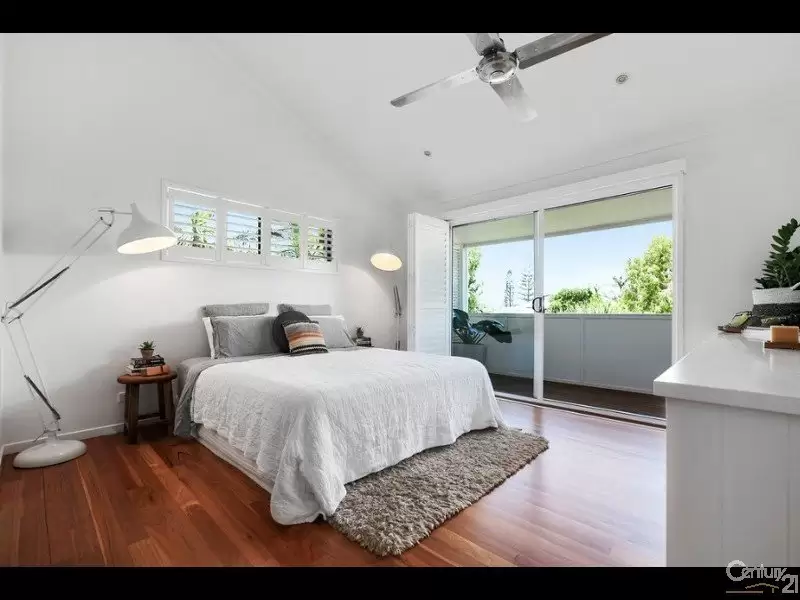 Photo #17: 4  Dayspring Street, Sunrise Beach - Sold by Ray White Noosa