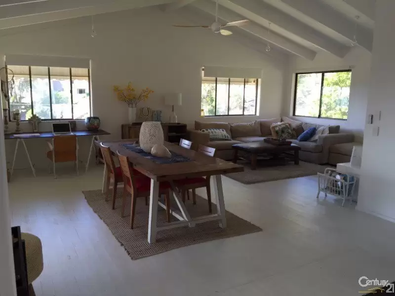 Photo #3: 18 Barra Crescent, Coolum Beach - Sold by Ray White Noosa