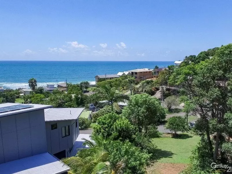 Photo #1: 18 Barra Crescent, Coolum Beach - Sold by Ray White Noosa