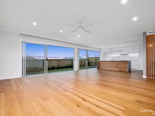10 Zinnia Place, Peregian Springs Sold by Ray White Noosa - image 3
